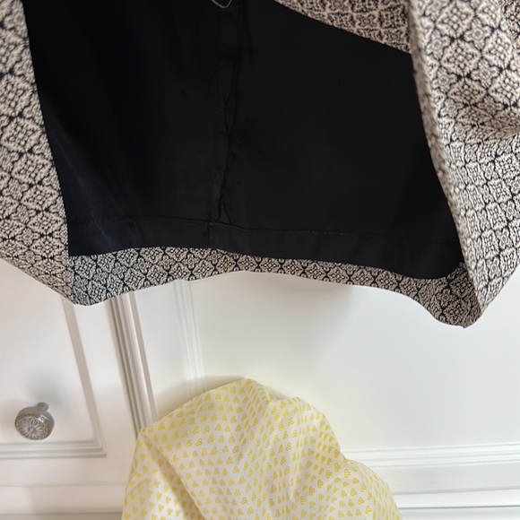 Henri Bendel Skirt NWOT Vintage Gorgeous tan and black pattern - fully lined - Picture 7 of 12